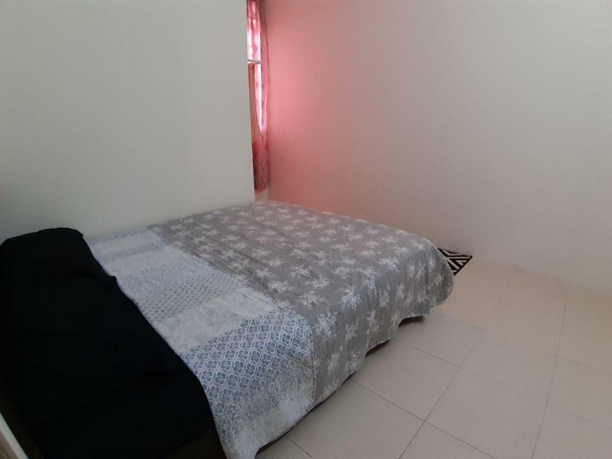 Orchidd Homestay Gambang Eksteriør billede